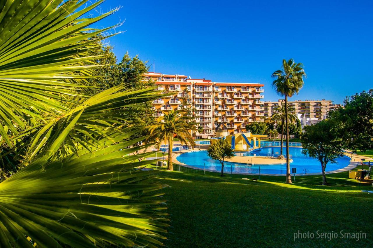 127 Jupiter Estudio. Vista Al Jardin Y La Piscina. Benalmádena Kültér fotó