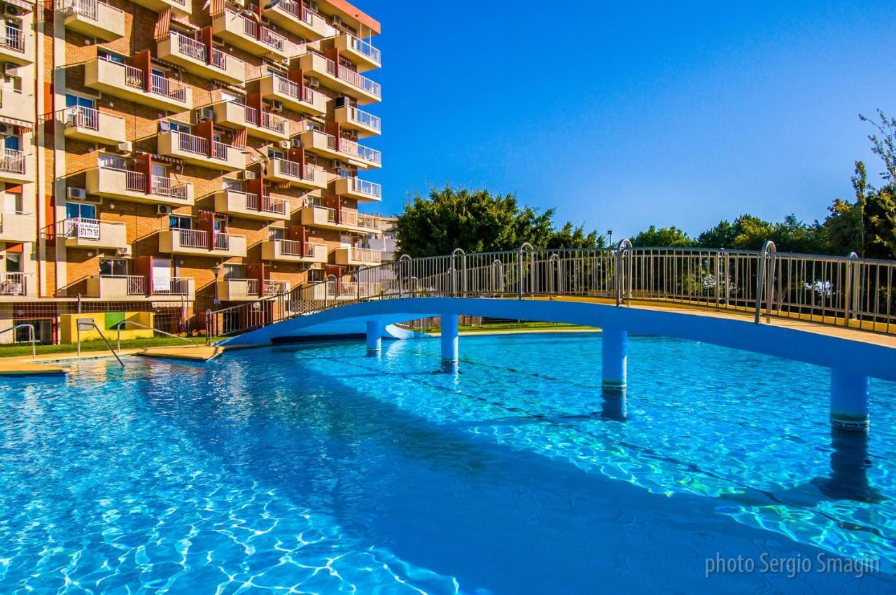 127 Jupiter Estudio. Vista Al Jardin Y La Piscina. Benalmádena Kültér fotó