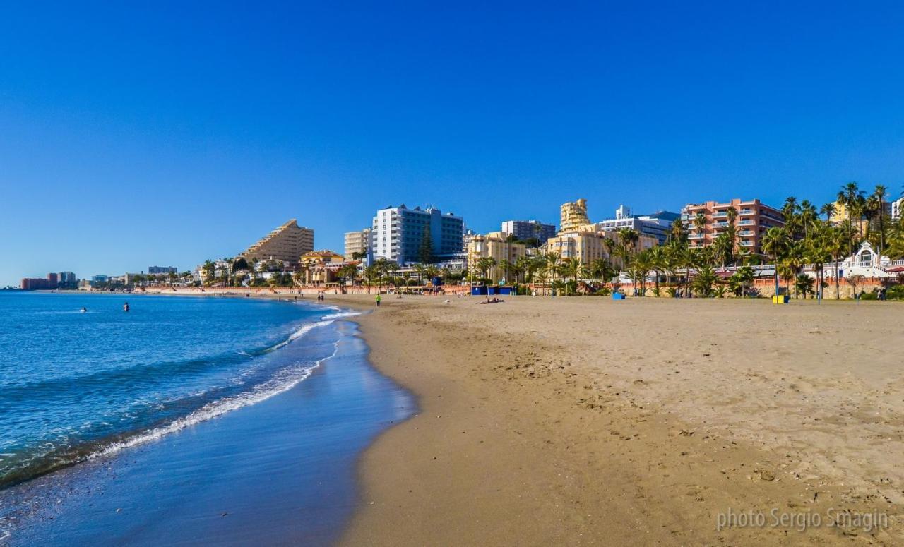 127 Jupiter Estudio. Vista Al Jardin Y La Piscina. Benalmádena Kültér fotó
